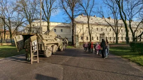 Obrněný transportér