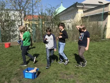 Den Země_2. A, 4. A, 4. B_2. část