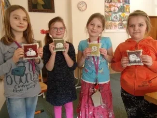 Kroužek Ovečka a Holka IN